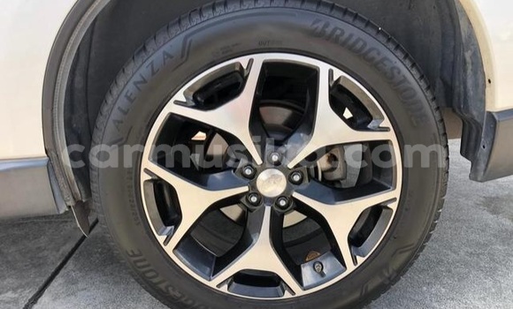 Acheter Occasion Voiture Subaru Traviq Blanc à Beitbridge, Matabeleland South Acheter Occasion Voiture Subaru Traviq Blanc à Beitbridge, Matabeleland South