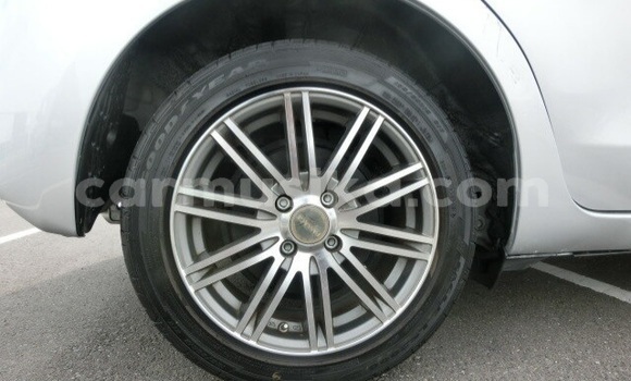 Buy Used Toyota Vitz Silver Car in Beitbridge in Matabeleland South Buy Used Toyota Vitz Silver Car in Beitbridge in Matabeleland South