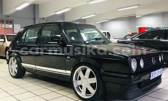 Tenga Tsaru Volkswagen Golf Nhema Mota in Bulawayo in Bulawayo