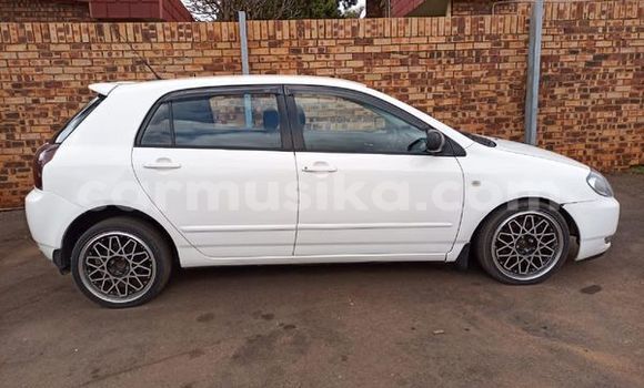 Acheter Occasion Voiture Toyota Runx Blanc à Beitbridge, Matabeleland South Acheter Occasion Voiture Toyota Runx Blanc à Beitbridge, Matabeleland South