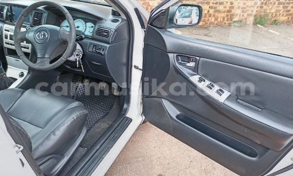 Acheter Occasion Voiture Toyota Runx Blanc à Beitbridge, Matabeleland South Acheter Occasion Voiture Toyota Runx Blanc à Beitbridge, Matabeleland South