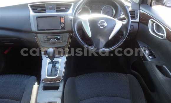 Acheter Occasion Voiture Nissan Bluebird Sylphy Noir à Beitbridge, Matabeleland South Acheter Occasion Voiture Nissan Bluebird Sylphy Noir à Beitbridge, Matabeleland South