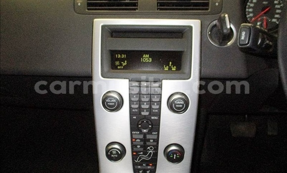 Acheter Occasion Voiture Volvo V50 Rouge à Beitbridge, Matabeleland South Acheter Occasion Voiture Volvo V50 Rouge à Beitbridge, Matabeleland South