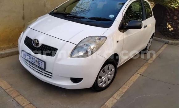 Tenga Tsaru Toyota Yaris Chena Mota in Bulawayo in Bulawayo