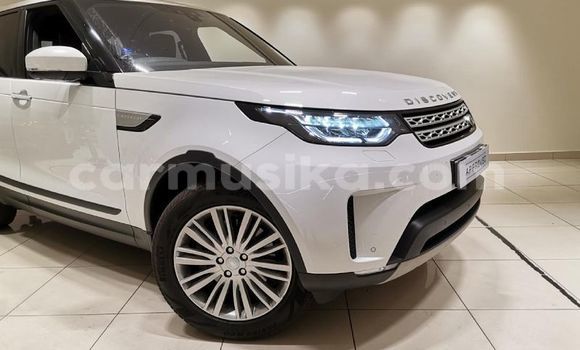 Tenga Tsaru Land Rover Discovery Chena Mota in Beitbridge in Matabeleland South Tenga Tsaru Land Rover Discovery Chena Mota in Beitbridge in Matabeleland South