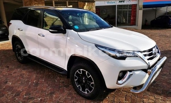 Medium with watermark toyota fortuner harare harare 23644