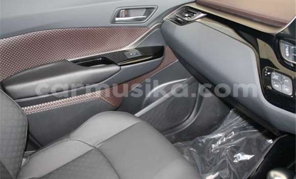 Acheter Occasion Voiture Toyota C-HR Autre à Harare, Harare Acheter Occasion Voiture Toyota C-HR Autre à Harare, Harare