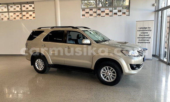 Tenga Tsaru Toyota Fortuner Sirivha Mota in Harare in Harare Tenga Tsaru Toyota Fortuner Sirivha Mota in Harare in Harare