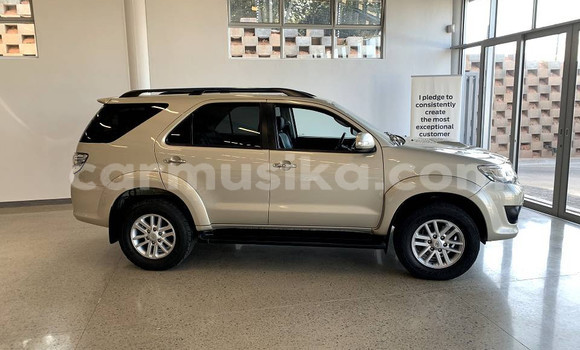 Tenga Tsaru Toyota Fortuner Sirivha Mota in Harare in Harare Tenga Tsaru Toyota Fortuner Sirivha Mota in Harare in Harare