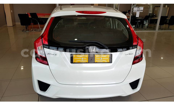 Tenga Tsaru Honda Jazz Chena Mota in Harare in Harare Tenga Tsaru Honda Jazz Chena Mota in Harare in Harare