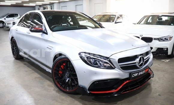 Buy Used Mercedes-Benz C-Classe Silver Car in Beitbridge in Matabeleland South Buy Used Mercedes-Benz C-Classe Silver Car in Beitbridge in Matabeleland South