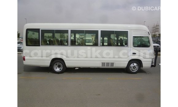 Tenga Imported Toyota Coaster Chena Mota in Import - Dubai in Harare Tenga Imported Toyota Coaster Chena Mota in Import - Dubai in Harare