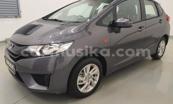 Buy Used Honda Jazz Silver Car in Beitbridge in Matabeleland South Buy Used Honda Jazz Silver Car in Beitbridge in Matabeleland South