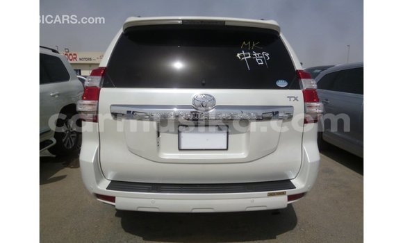Buy Import Toyota Prado White Car in Import - Dubai in Harare Buy Import Toyota Prado White Car in Import - Dubai in Harare