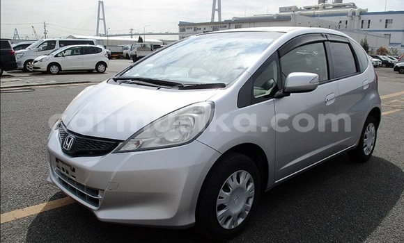 Buy Used Honda Fit Silver Car in Beitbridge in Matabeleland South