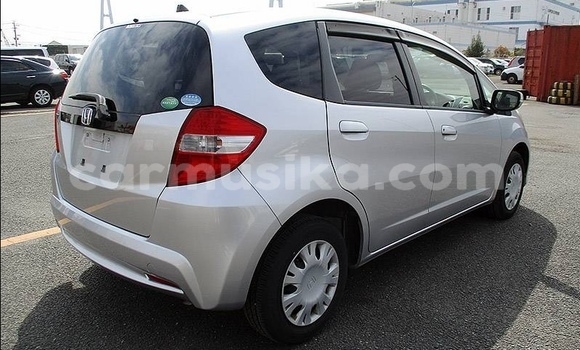 Acheter Occasion Voiture Honda Fit Gris à Beitbridge, Matabeleland South Acheter Occasion Voiture Honda Fit Gris à Beitbridge, Matabeleland South