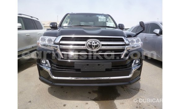 Tenga Imported Toyota Land Cruiser Nhema Mota in Import - Dubai in Harare Tenga Imported Toyota Land Cruiser Nhema Mota in Import - Dubai in Harare