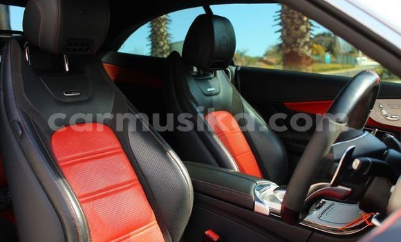 Buy Used Mercedes‒Benz C–Class Silver Car in Beitbridge in Matabeleland South Buy Used Mercedes‒Benz C–Class Silver Car in Beitbridge in Matabeleland South