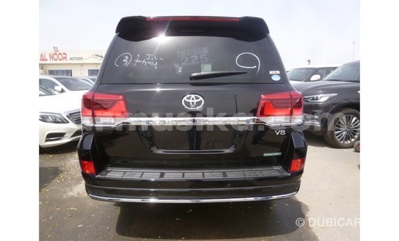 Tenga Imported Toyota Land Cruiser Nhema Mota in Import - Dubai in Harare Tenga Imported Toyota Land Cruiser Nhema Mota in Import - Dubai in Harare