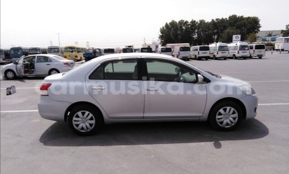 Acheter Occasion Voiture Toyota Belta Gris à Beitbridge, Matabeleland South Acheter Occasion Voiture Toyota Belta Gris à Beitbridge, Matabeleland South