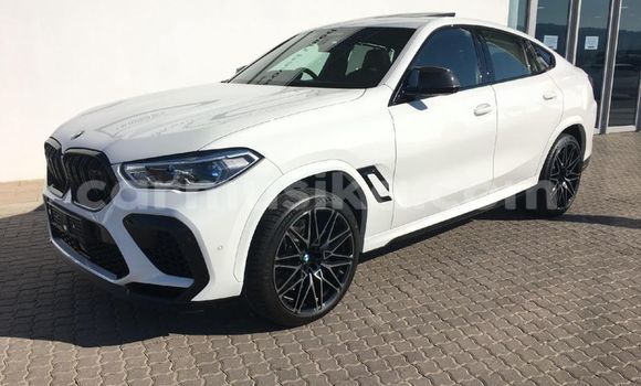 Tenga Tsaru BMW M6 Chena Mota in Beitbridge in Matabeleland South Tenga Tsaru BMW M6 Chena Mota in Beitbridge in Matabeleland South