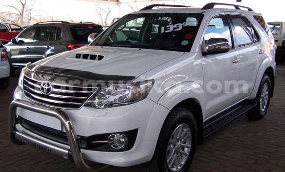 Medium with watermark toyota fortuner harare harare 23687