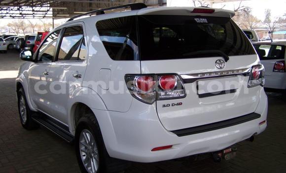 Buy Used Toyota Fortuner White Car in Harare in Harare Buy Used Toyota Fortuner White Car in Harare in Harare