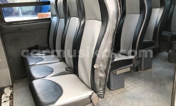 Buy Used Mercedes‒Benz Vito White Car in Harare in Harare Buy Used Mercedes‒Benz Vito White Car in Harare in Harare