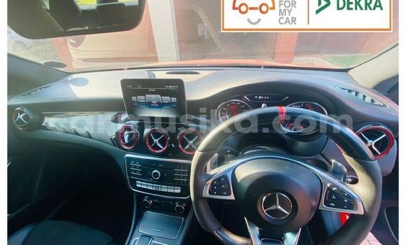 Acheter Occasion Voiture Mercedes‒Benz CLA-klasse AMG Rouge à Beitbridge, Matabeleland South Acheter Occasion Voiture Mercedes‒Benz CLA-klasse AMG Rouge à Beitbridge, Matabeleland South