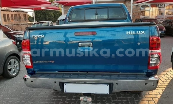 Buy Used Toyota Hilux Blue Car in Harare in Harare Buy Used Toyota Hilux Blue Car in Harare in Harare