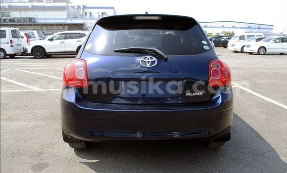 Nunua Ilio tumika Toyota Auris Bluu Gari ndani ya Beitbridge nchini Matabeleland Kusini Nunua Ilio tumika Toyota Auris Bluu Gari ndani ya Beitbridge nchini Matabeleland Kusini