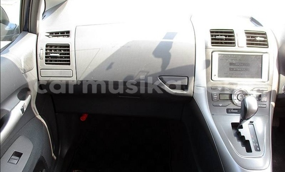 Nunua Ilio tumika Toyota Auris Bluu Gari ndani ya Beitbridge nchini Matabeleland Kusini Nunua Ilio tumika Toyota Auris Bluu Gari ndani ya Beitbridge nchini Matabeleland Kusini