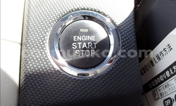 Nunua Ilio tumika Toyota Auris Bluu Gari ndani ya Beitbridge nchini Matabeleland Kusini Nunua Ilio tumika Toyota Auris Bluu Gari ndani ya Beitbridge nchini Matabeleland Kusini