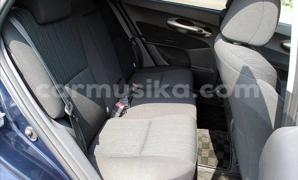 Nunua Ilio tumika Toyota Auris Bluu Gari ndani ya Beitbridge nchini Matabeleland Kusini Nunua Ilio tumika Toyota Auris Bluu Gari ndani ya Beitbridge nchini Matabeleland Kusini