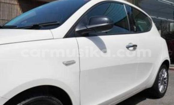 Tenga Tsaru Chrysler 180 Chena Mota in Beitbridge in Matabeleland South Tenga Tsaru Chrysler 180 Chena Mota in Beitbridge in Matabeleland South