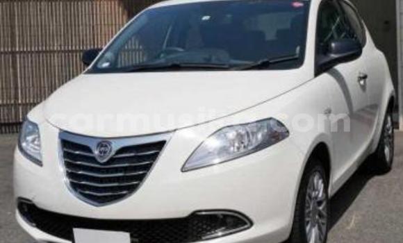 Tenga Tsaru Chrysler 180 Chena Mota in Beitbridge in Matabeleland South Tenga Tsaru Chrysler 180 Chena Mota in Beitbridge in Matabeleland South