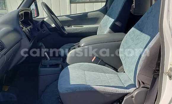 Acheter Occasion Voiture Toyota Grand HiAce Gris à Beitbridge, Matabeleland South Acheter Occasion Voiture Toyota Grand HiAce Gris à Beitbridge, Matabeleland South