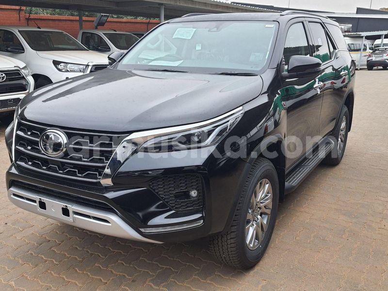 Big with watermark toyota fortuner matabeleland south beitbridge 23705