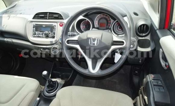 Acheter Occasion Voiture Honda Fit Rouge à Beitbridge, Matabeleland South Acheter Occasion Voiture Honda Fit Rouge à Beitbridge, Matabeleland South