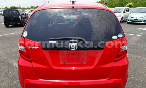 Acheter Occasion Voiture Honda Fit Rouge à Beitbridge, Matabeleland South Acheter Occasion Voiture Honda Fit Rouge à Beitbridge, Matabeleland South