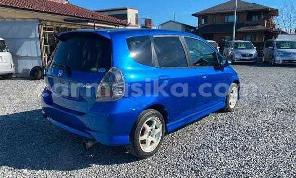 Acheter Occasion Voiture Honda Fit Bleu à Beitbridge, Matabeleland South Acheter Occasion Voiture Honda Fit Bleu à Beitbridge, Matabeleland South