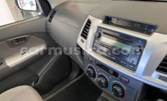 Tenga Tsaru Toyota Hilux Chena Mota in Beitbridge in Matabeleland South Tenga Tsaru Toyota Hilux Chena Mota in Beitbridge in Matabeleland South