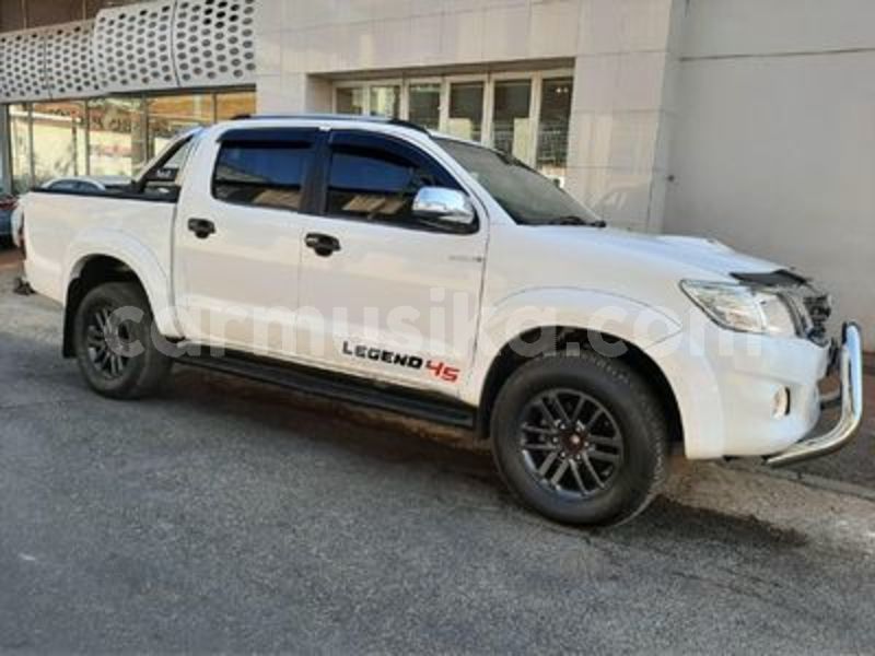 Big with watermark toyota hilux matabeleland south beitbridge 23727