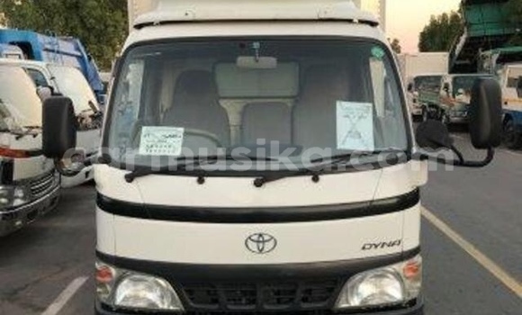 Acheter Occasion Voiture Toyota Dyna Gris à Beitbridge, Matabeleland South Acheter Occasion Voiture Toyota Dyna Gris à Beitbridge, Matabeleland South