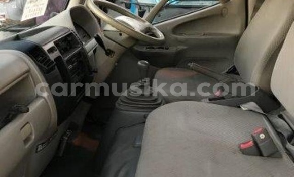 Acheter Occasion Voiture Toyota Dyna Gris à Beitbridge, Matabeleland South Acheter Occasion Voiture Toyota Dyna Gris à Beitbridge, Matabeleland South