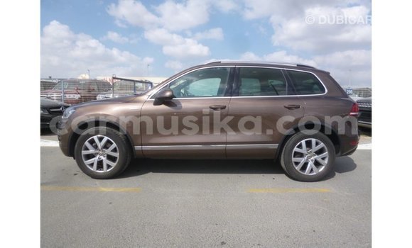 Nunua Imported Volkswagen Touareg Brown Gari ndani ya Import - Dubai nchini Harare Nunua Imported Volkswagen Touareg Brown Gari ndani ya Import - Dubai nchini Harare
