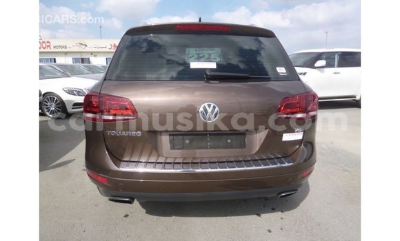 Nunua Imported Volkswagen Touareg Brown Gari ndani ya Import - Dubai nchini Harare Nunua Imported Volkswagen Touareg Brown Gari ndani ya Import - Dubai nchini Harare