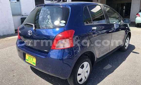 Buy Used Toyota Vitz Blue Car in Beitbridge in Matabeleland South Buy Used Toyota Vitz Blue Car in Beitbridge in Matabeleland South