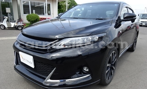 Nunua Ilio tumika Toyota Harrier Nyeusi Gari ndani ya Beitbridge nchini Matabeleland Kusini