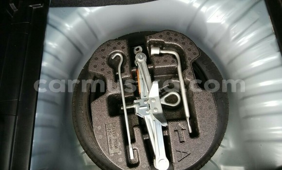 Buy Used Nissan Note Blue Car in Beitbridge in Matabeleland South Buy Used Nissan Note Blue Car in Beitbridge in Matabeleland South